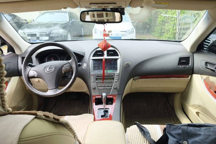 Used Lexus ES 2010 240 Elegant Edition
