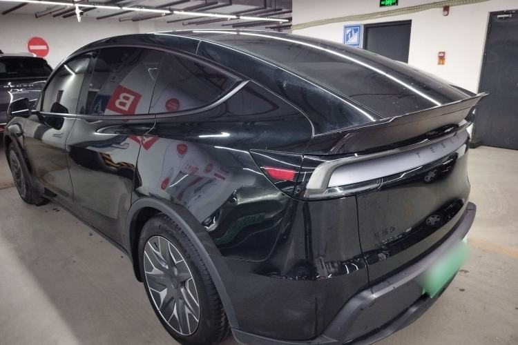 Used Tesla Model Y L 2025 Model Long-Range All-Wheel-Drive Version