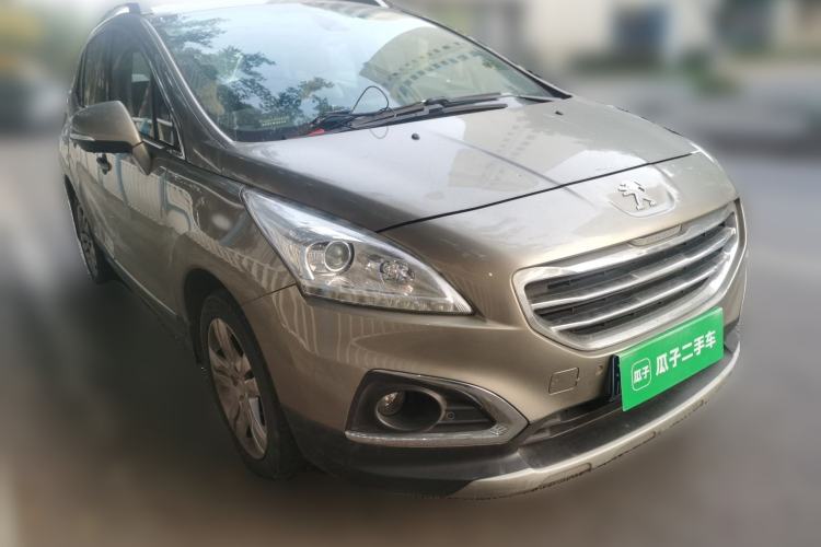 Used Peugeot 3008 2015 1.6THP Automatic Prestige Edition Front Right 45 Deg