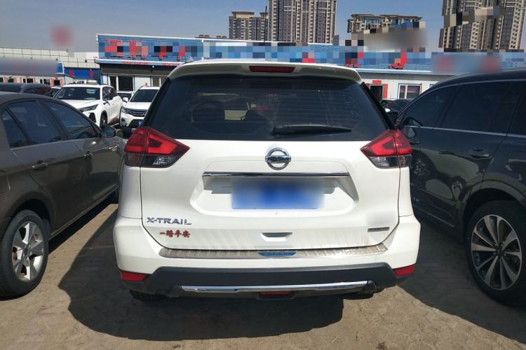 Used Nissan X-Trail 2019 2.0L CVT Smart Connect Comfort Edition 2WD
