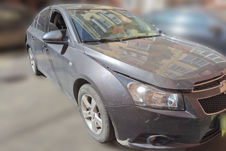 Used Chevrolet Cruze 2013 1.6L SL Grand Edition Manual Transmission

