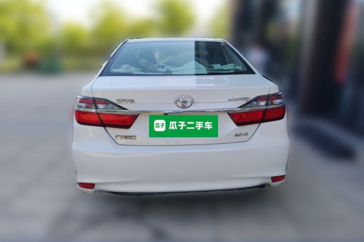Used Toyota Camry 2016 2.0G 10th Anniversary Leading Edition
