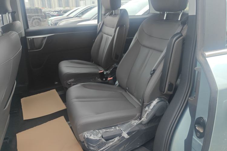 Used SAIC MAXUS Dajia 7 2024 Revised Version Super Hybrid Long-Range Edition Enjoyment Version Left Rear Seat