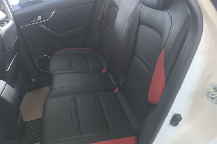 Used Venucia T60 2020 1.6L CVT Smart Drive Version China VI Standard
