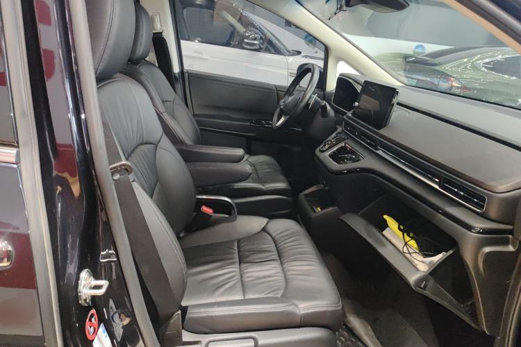 Used Honda Odyssey 2024 2.0L eHEV Sharp·Leading Edition