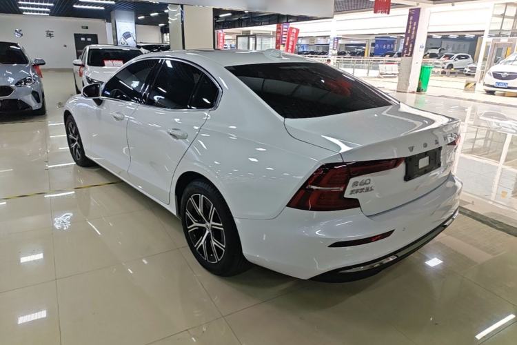 Used Volvo S60 2025 B4 Zhiyi Luxury Edition