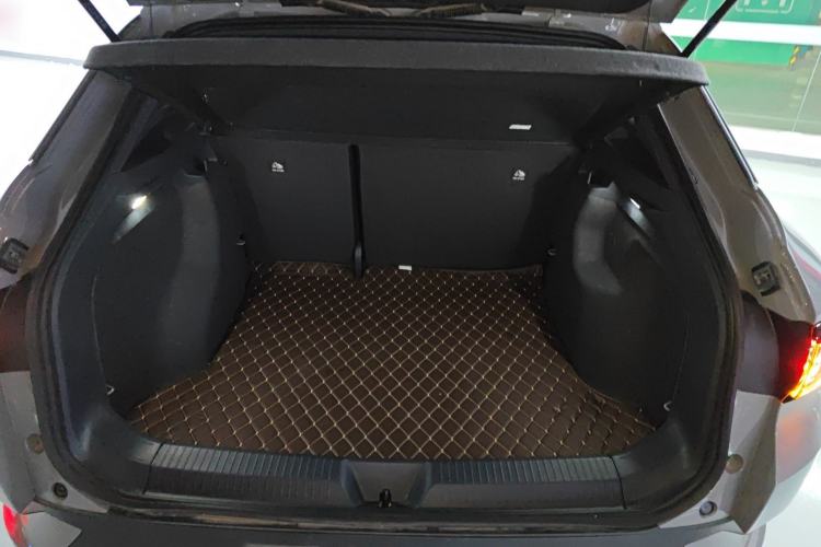 Used Volkswagen ID.4 CROZZ 2022 Pure Edition Limited Edition Trunk