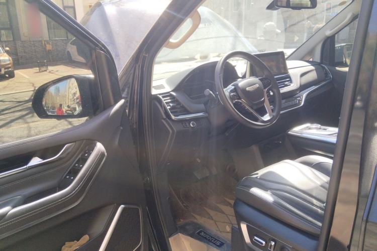 Used SAIC MAXUS G20 2021 Facelifted PLUS 2.0T Gasoline Automatic Luxury Edition Driver Seat