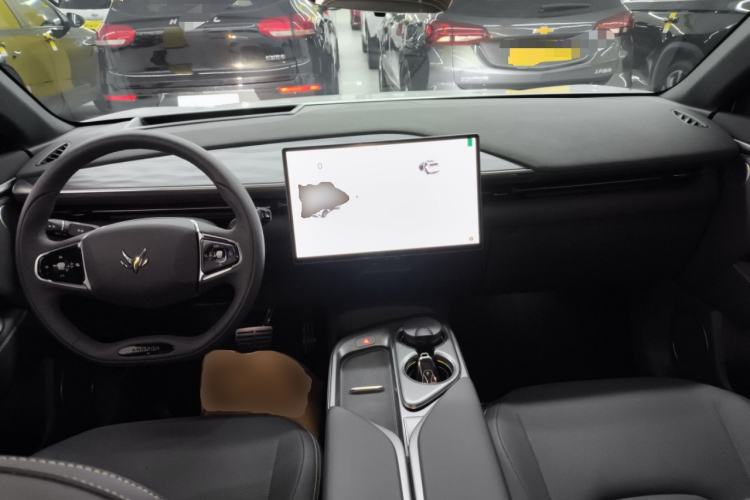 Used ARCFOX Alpha T5 2026 Model Pure Electric 560 Yuanjing Smart Driving Version
