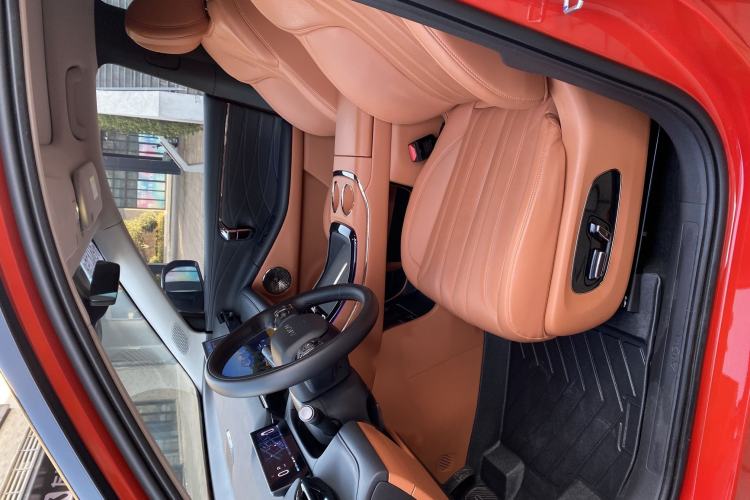 Used AION V 2024 Aion Tyrannosaurus 650 LiDAR Edition
