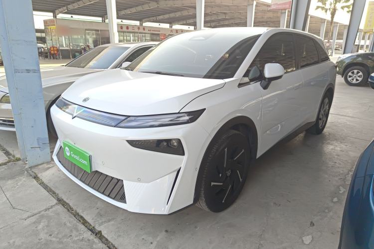 Used Venucia VX6 2023 520 Max