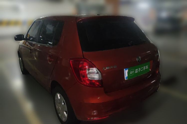 Used Skoda Fabia 2012 1.4L Automatic Crystal Edition
