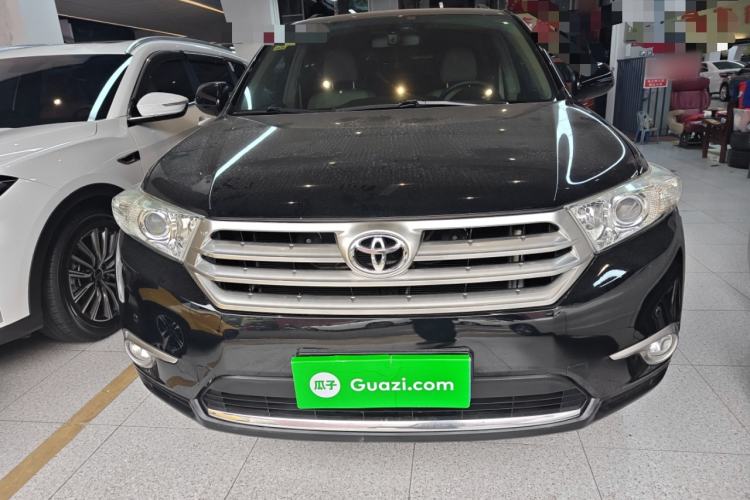 Used Toyota Highlander 2012 2.7L Two-Wheel Drive 7-Seater Luxury Edition
