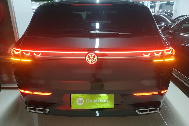 Used Volkswagen Tavendor 2023 380TSI Four-Wheel Drive R-Line Cruise Edition Rear