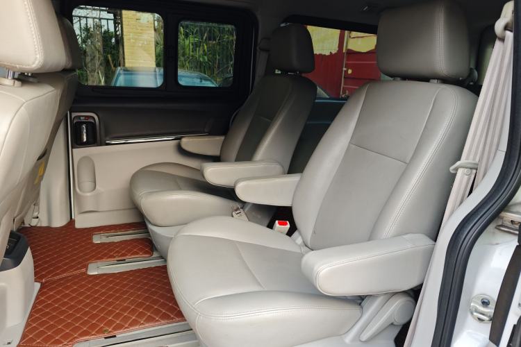 Used JAC Refine M5 2016 2.0T Gasoline Manual Business Edition
