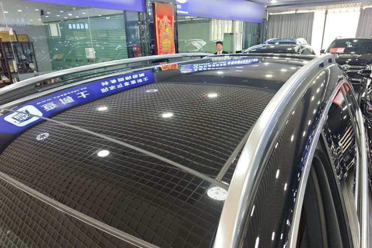 Used Mercedes-Benz GLC 2025 Refreshed GLC 300 L 4MATIC Dynamic Version 5 Seats