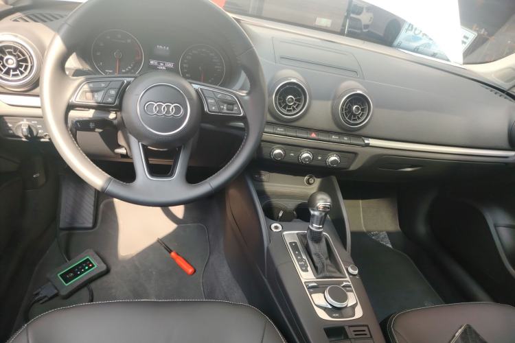 Used Audi A3 2020 Restyled Limousine 35 TFSI Ambition Version China VI
