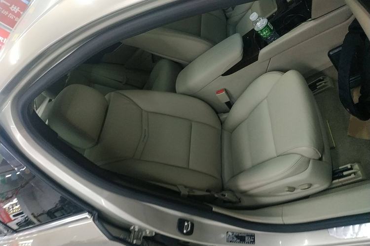 Used Cadillac XTS 2014 28T Comfort Version
