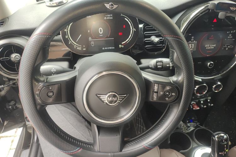 Used MINI 2022 1.5T COOPER Classic Edition Five-Door Version
