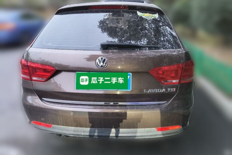 Used Volkswagen Gran Lavida 2013 1.4 TSI Automatic Comfort Model Rear