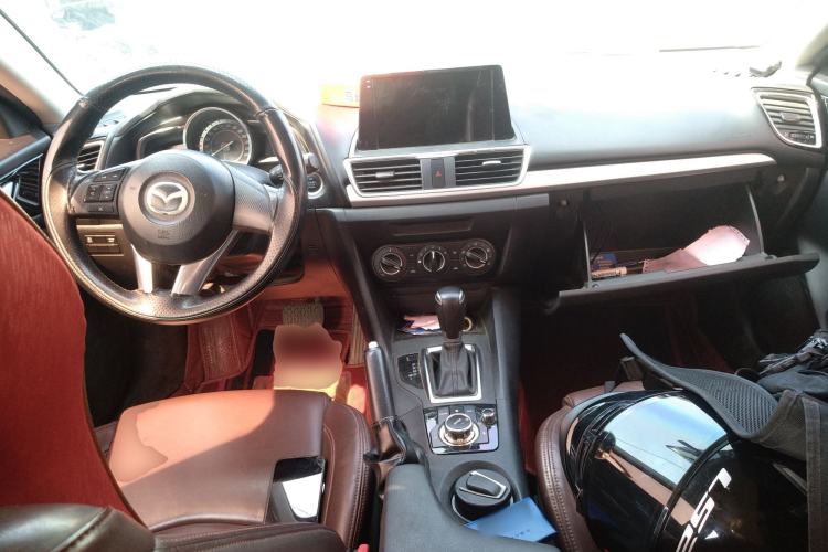 Used Mazda Mazda 3 Axela 2016 Sedan 1.5L Automatic Comfort Model