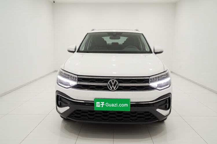 Used Volkswagen Tharu 2023 300TSI Two-Wheel-Drive Moonlight Edition
