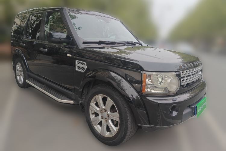 Used Land Rover Discovery 2011 4.0 V6 HSE Front Right 45 Deg