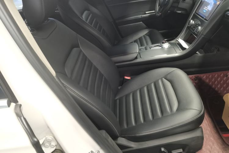 Used Ford Mondeo 2018 EcoBoost 180 Smart Control Fashion Model China VI Standard