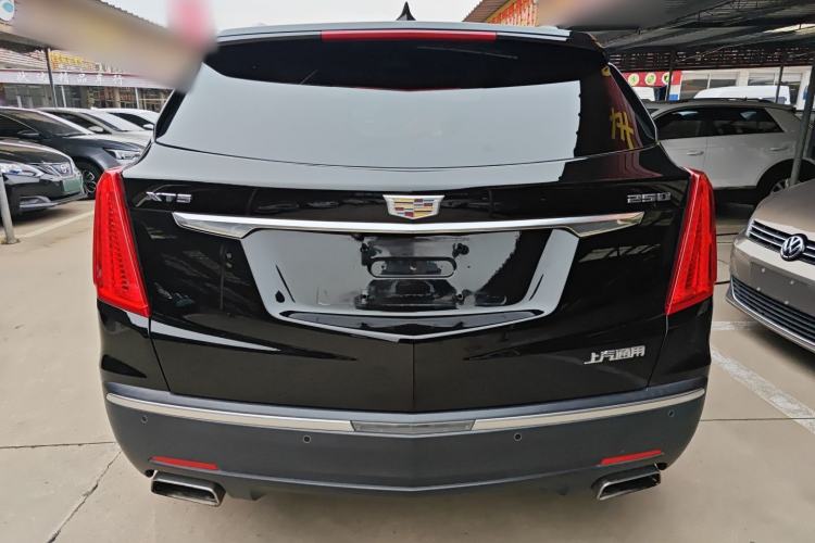 Used Cadillac XT5 2018 25T Luxury Model