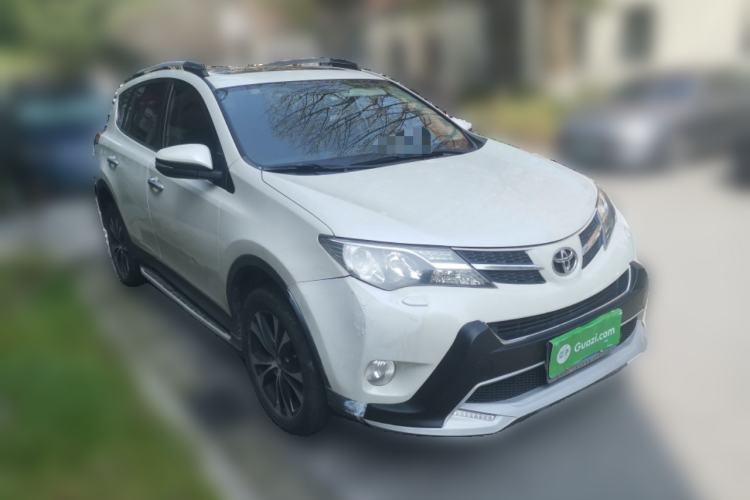 Used Toyota RAV4 2015 2.5L Automatic 4x4 Elite Edition
