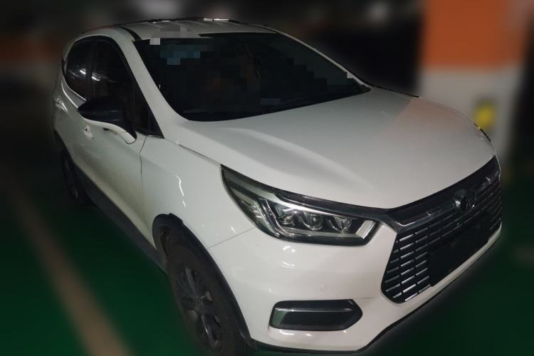Used BYD Yuan New Energy 2019 EV535 Smart Connect Trendsetting Model
