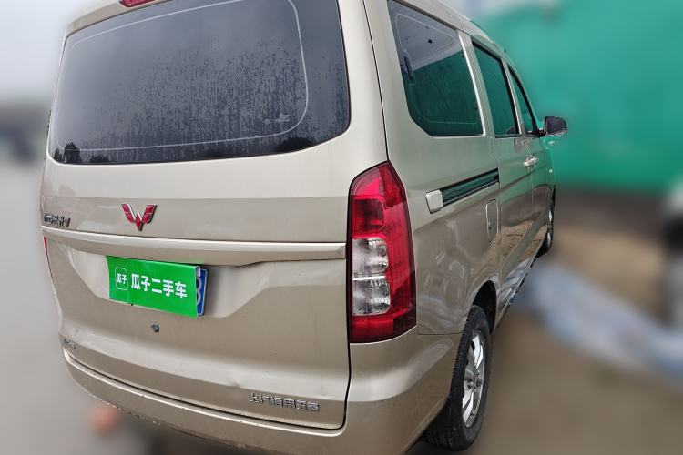 Used Wuling Hongguang V 2022 1.5L Jingqu Edition Electric-Assist LAR