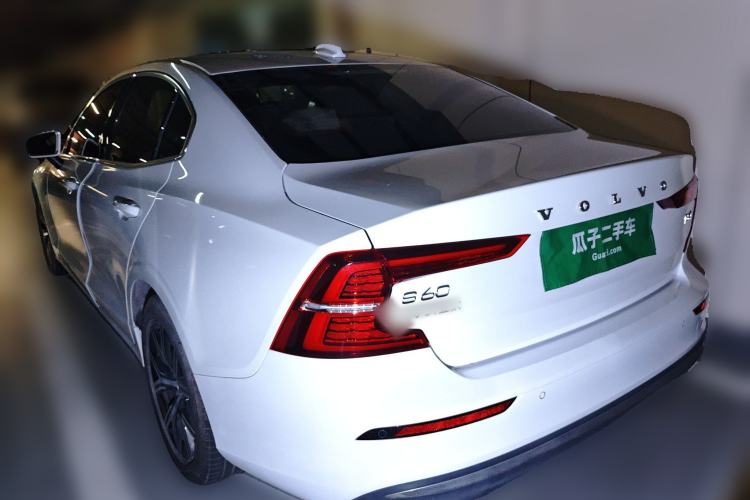 Used Volvo S60 2024 B4 Zhiyi Luxury Edition