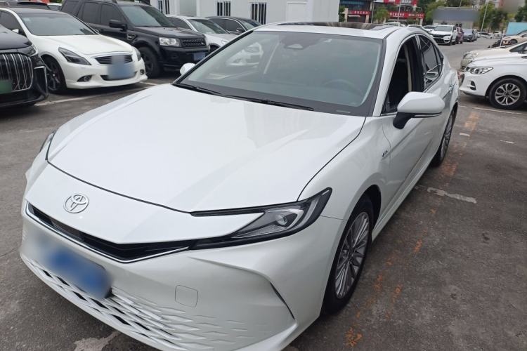 Used Toyota Camry 2024 Dual-Motor 2.0 HGVP Luxury Edition