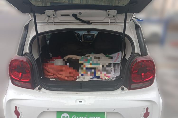 Used Roewe Clever 2022 311km QiQi BoBo Edition Trunk