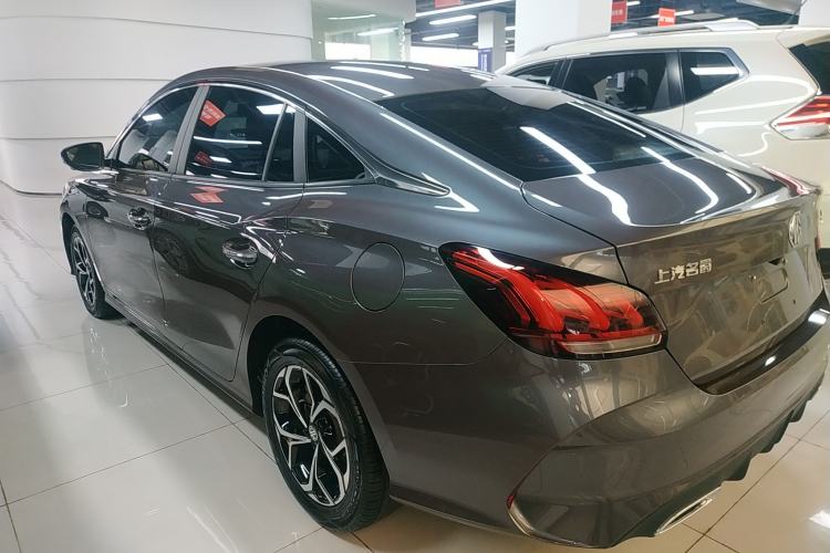 Used MG 5 2023 180 DVVT CVT Luxury Edition Exterior 2