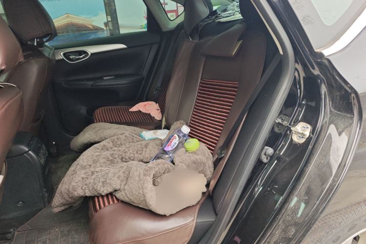 Used Nissan Sylphy 2024 Classic 1.6XE CVT Comfort Edition Interior 4