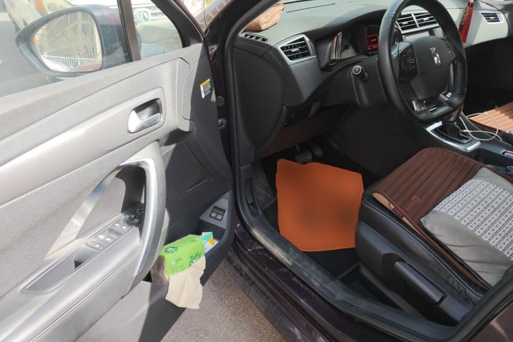 Used DS 5LS 2015 1.6T Comfort Edition THP160 Driver Seat