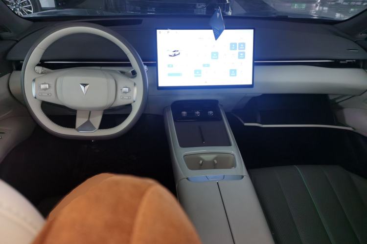 Used Deepal L07 2024 230Max Qiankun Intelligent Driving ADS SE Range-Extended Version