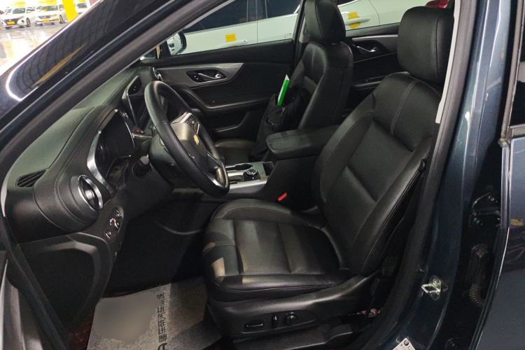 Used Chevrolet Blazer 2022 Mild Hybrid 650T 7-Seater Model Edition Left Front Seat