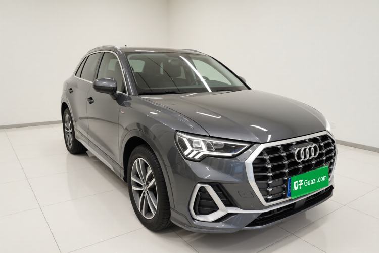 Used Audi Q3 2021 35 TFSI Progressive Dynamic Edition
