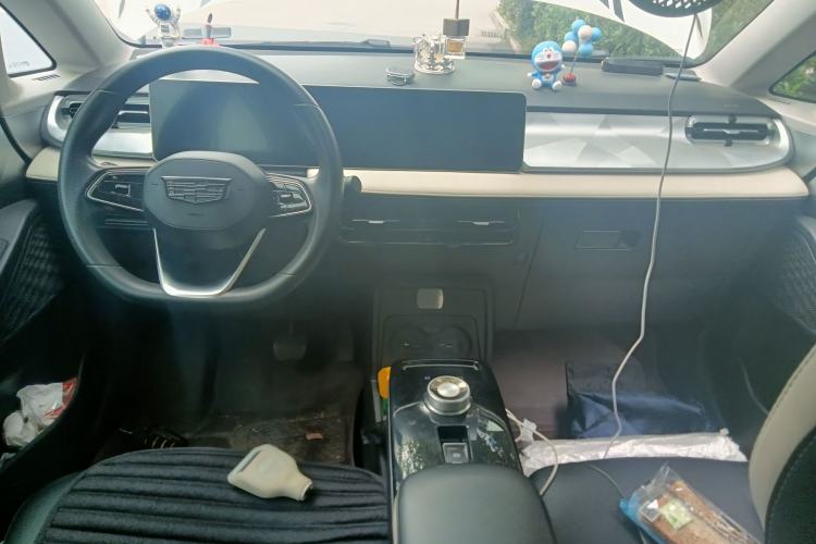 Used Geometry E Firefly 2023 320KM Cute & Handsome Tiger 5 Seats
