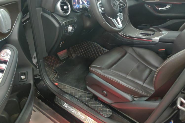 Used Mercedes-Benz GLC 2020 Facelift GLC 300 L 4MATIC Dynamic Edition Driver Seat