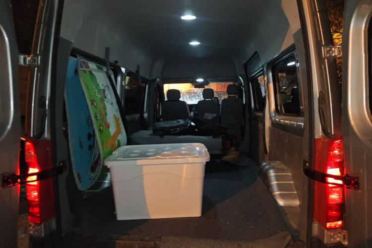 Used Foton Toano 2023 Joy Elephant Multi-Function 2.0T Manual Long-Wheelbase Mid-Roof Model with Single Rear Tire Available in 5/6/7/9-Seater Configurations
