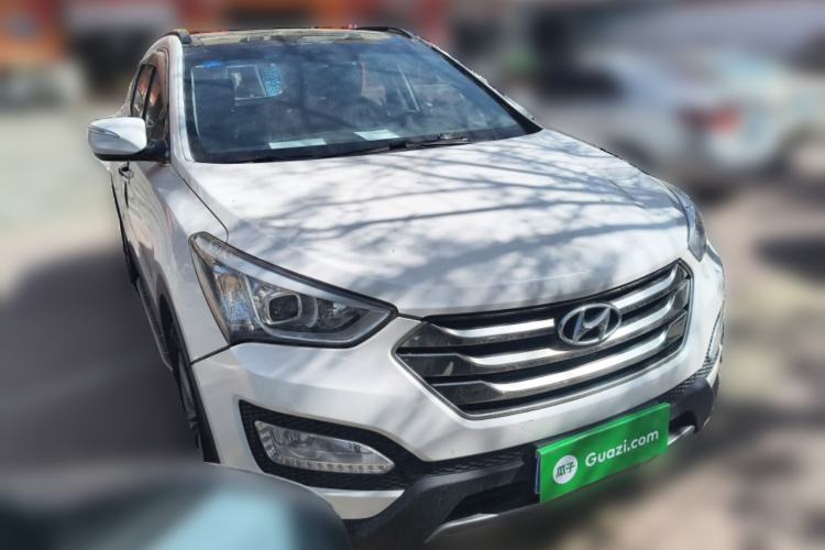 Used Hyundai Santa Fe 2015 2.0T Automatic All-Wheel Drive Smart Version 5 Seats