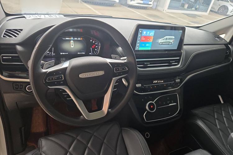 Used SAIC MAXUS G20 2023 PLUS 2.0T Diesel Automatic Luxury Edition
