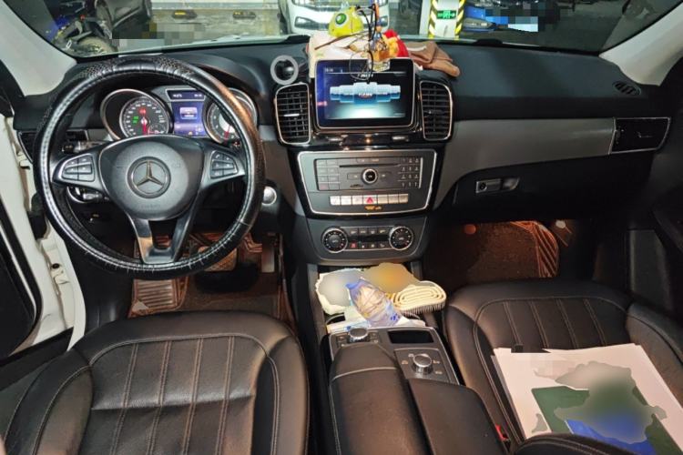 Used Mercedes-Benz GLE 2015 GLE 320 4MATIC Center Console