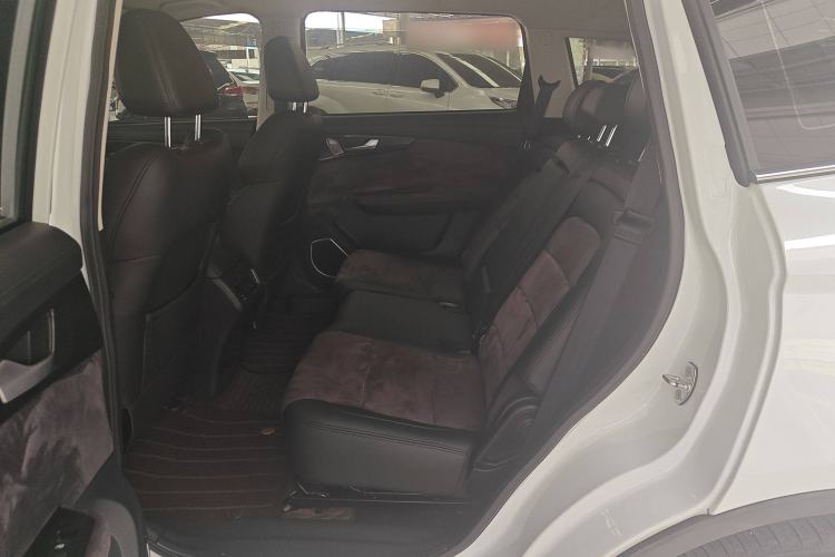 Used Sinotruk VGV U70 2020 1.5T Automatic Smart Luxury Edition 5 Seats
