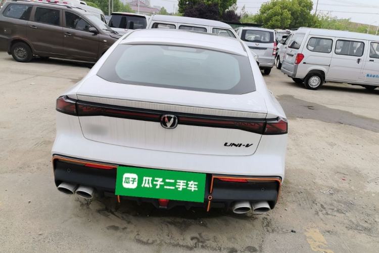 Used CHANGAN UNI-V 2024 2.0T High-Performance Version Rear