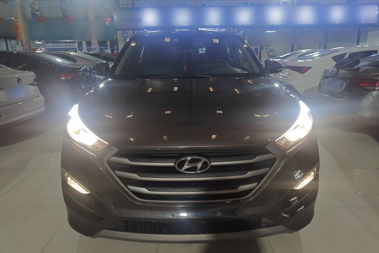 Used Hyundai Tucson 2018 1.6T Dual-Clutch Two-Wheel Drive 15th Anniversary Special Edition Front